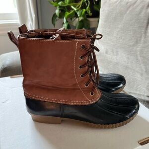 Women's Brown and Black Lace-Up winter Boots
